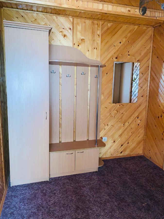 Pid Yavorom Hotell Drogomirchany Exteriör bild